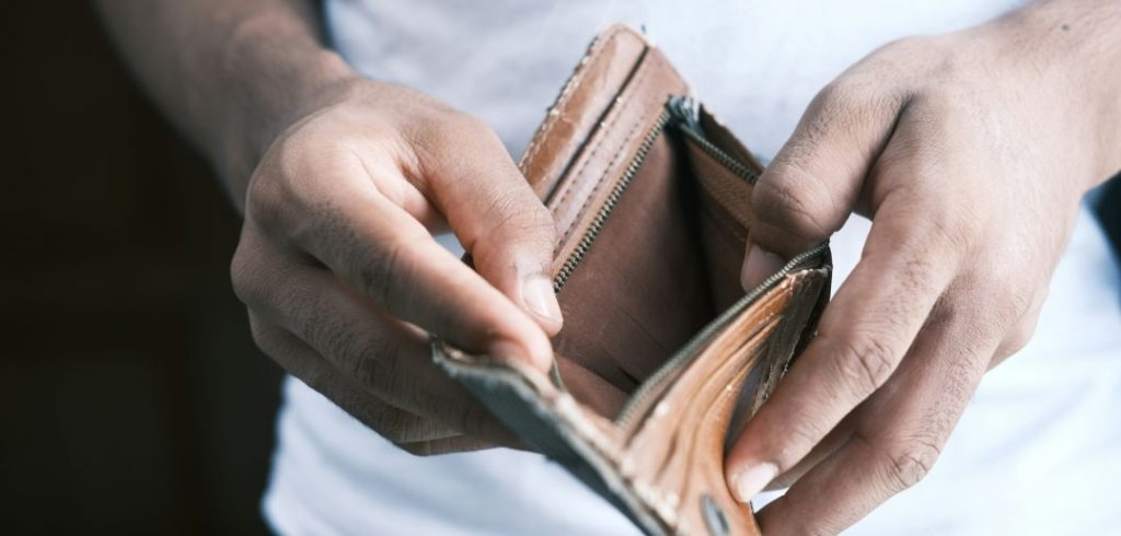 Citizens Urge Implementation of Law on Obligations Changes concerning Debts