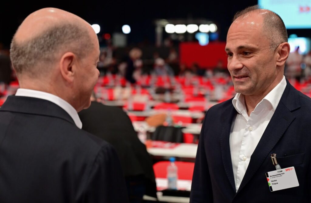 SDSM Leader Filipce Meets Ex-German Chancellor Scholz