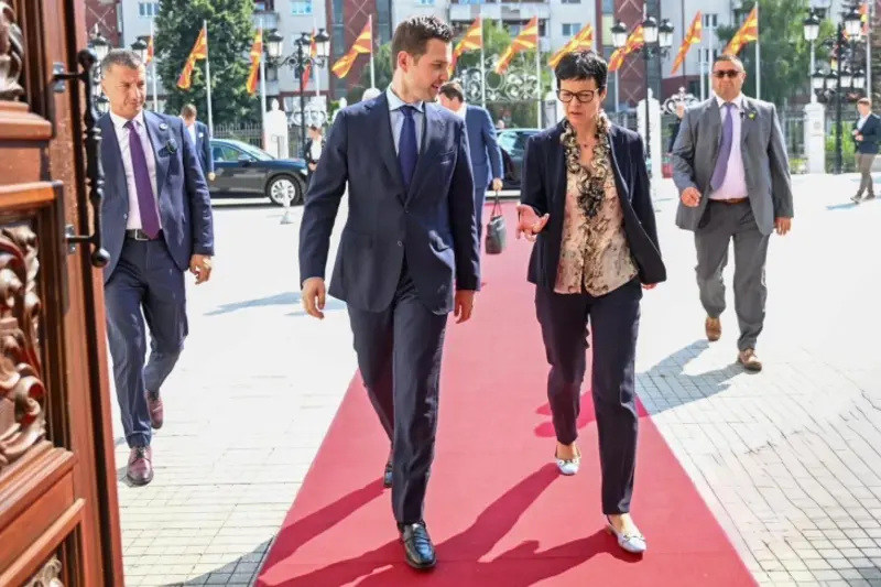 FM Mucunski Starts Official Visit to Brussels