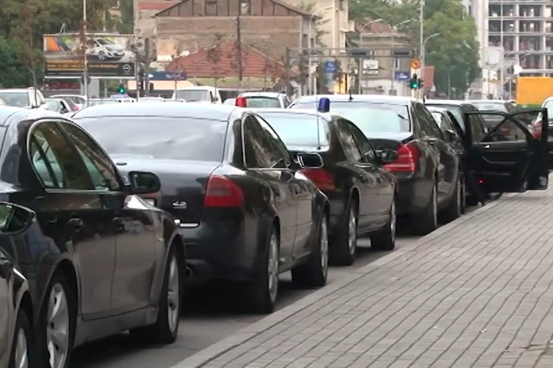 Government Appeals for Official Vehicles to Be Declared