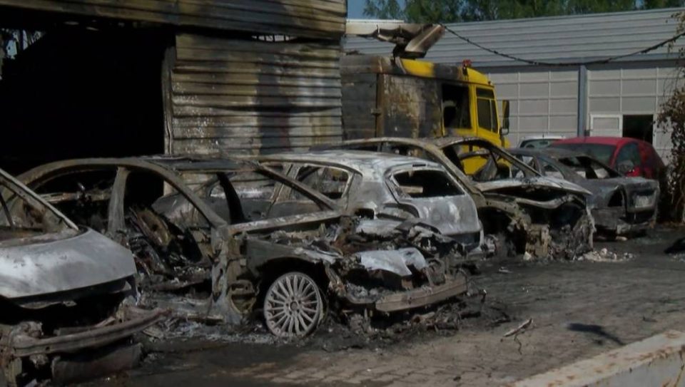 Reactions to Kamenik Car Service Shop Fire Footage