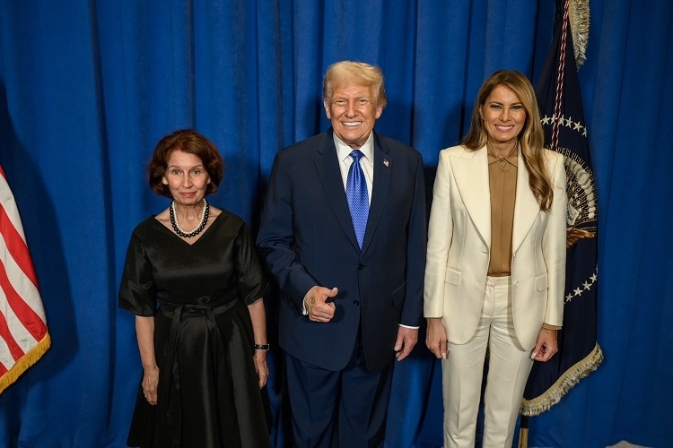 Siljanovska Davkova Says It was Honour to Attend Trump Reception
