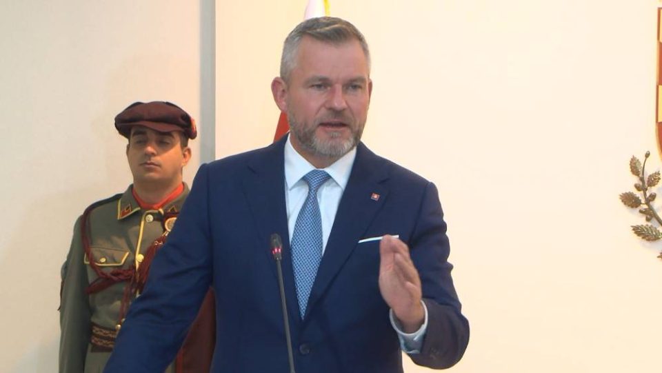 During Visit to Skopje, Slovak President Criticises EU over Enlargement