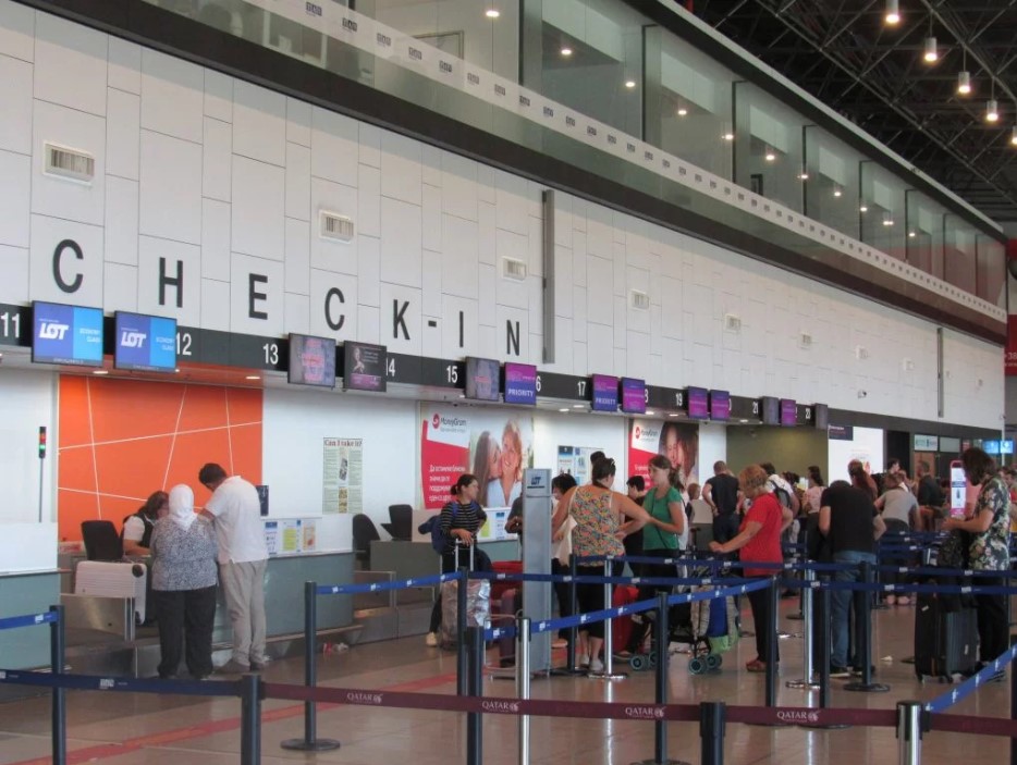 20 Flights Canceled due to Thick Fog in Skopje