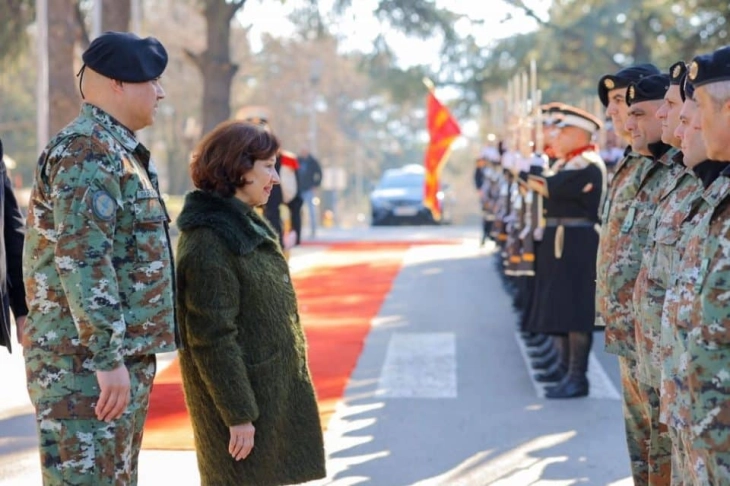 Siljanovska Davkova visits Alekso Demnievski – Bauman Barracks