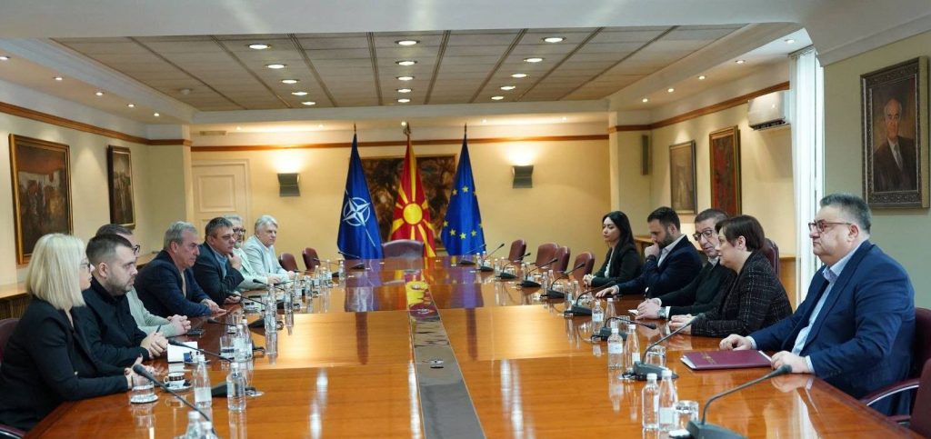 Deal on 40% Salary Increase for around 11,000 Administration Employees