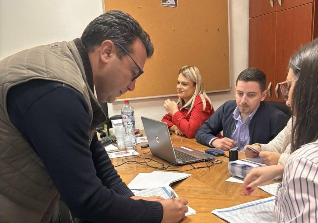 Former PM Zaev Files Defamation Lawsuits against Petrushevski and Mitrev