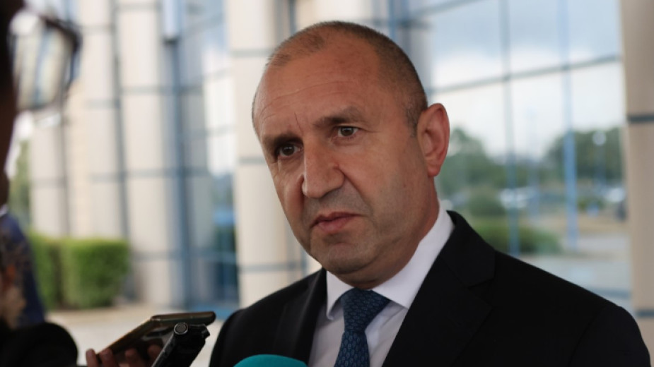 PM Mickoski Congratulates Radev on Bulgarian Election Victory