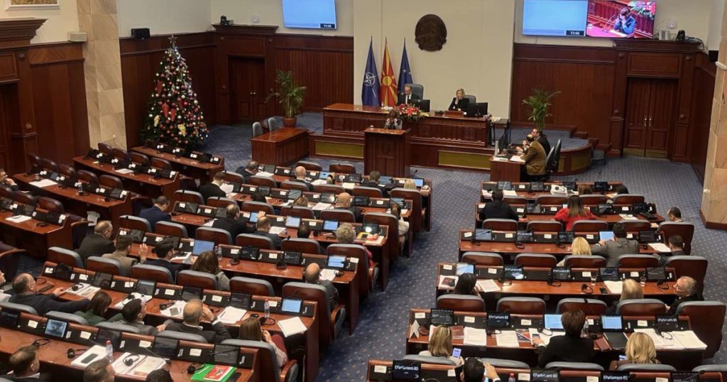 Research: MPs Get 5.7 Score on Way They Speak from Rostrum
