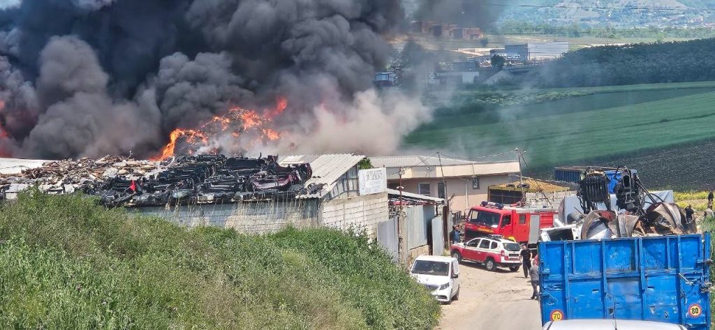 Vizbegovo Scrapyard Fire Extinguished