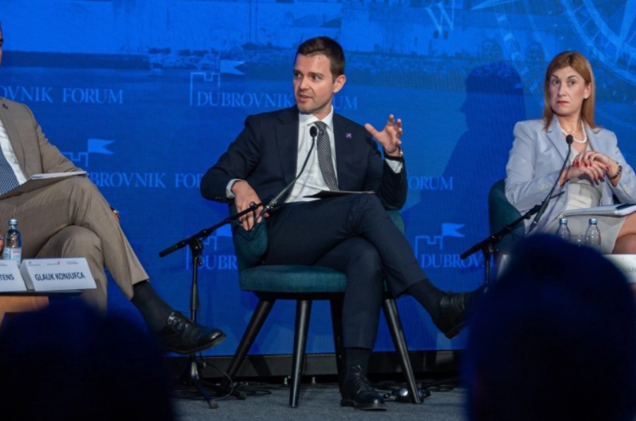 Dubrovnik Forum: U.S. Expert Joseph and Mucunski Address Panel Discussion