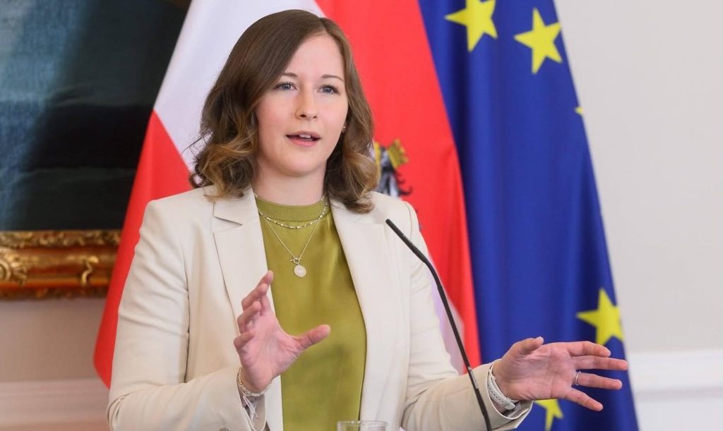 Bauer: Constitutional Amendments Necessary for North Macedonia’s EU Integration